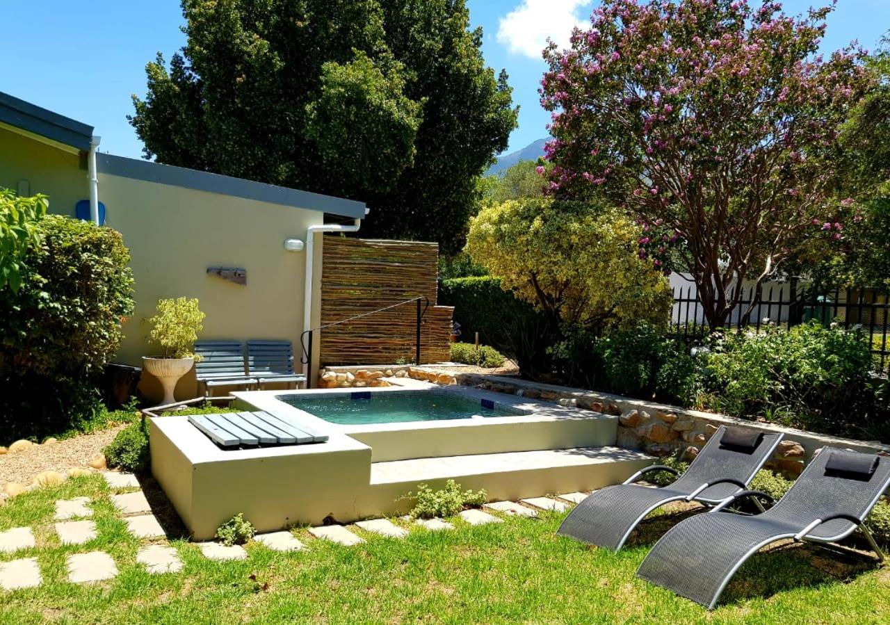 Guest house Eight On Tuin 3*